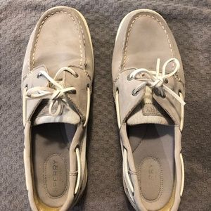 Classic Sperrys lightly used Gray